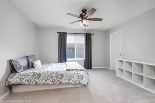 1645 Apple Tree Ln, West Chicago, IL 60185 - Photo 17