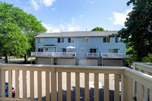 1645 Apple Tree Ln, West Chicago, IL 60185 - Photo 31