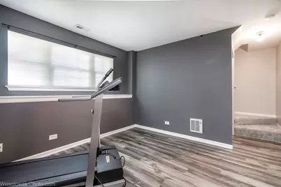 1645 Apple Tree Lane, West Chicago, IL 60185 - Photo 23