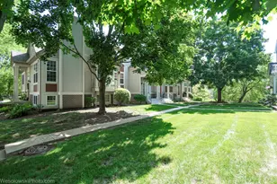 1645 Apple Tree Ln, West Chicago, IL 60185 - Photo 27