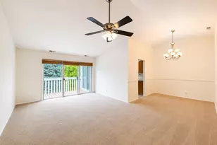 174 E Bluewater Ln, Vernon Hills, IL 60061 - Photo 3