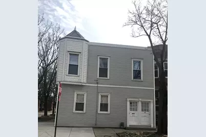 1901 W Barry Avenue #2, Chicago, IL 60657 - Photo 1
