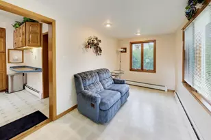 671 S 5th Ave, Des Plaines, IL 60016 - Photo 11