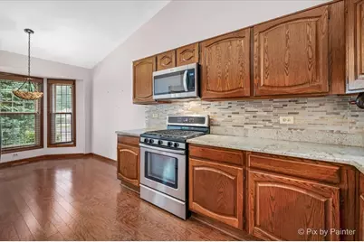 224 Lorraine Circle #224, Bloomingdale, IL 60108 - Photo 9
