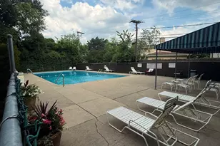 4601 W Touhy Ave, Lincolnwood, IL 60712 - Photo 13