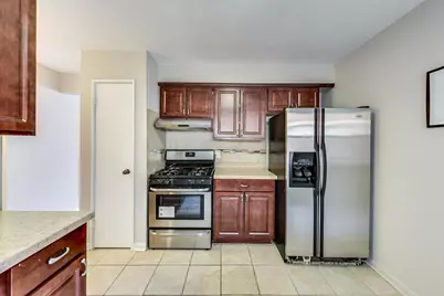 4839 Crain Street, Skokie, IL 60077 - Photo 7