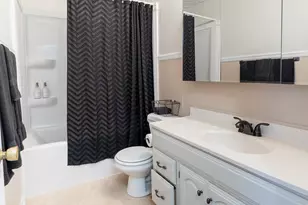 610 N East St, Plano, IL 60545 - Photo 17