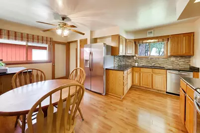 [Address not provided], Zion, IL 60099 - Photo 3