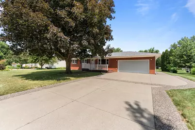 58 Douglas Drive, Coal Valley, IL 61240 - Photo 3