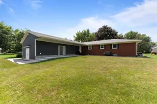 58 Douglas Dr, Coal Valley, IL 61240 - Photo 47