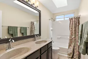 925 Cortney Dr, Carpentersville, IL 60110 - Photo 33