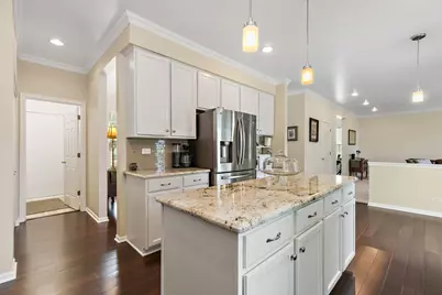 925 Cortney Drive, Carpentersville, IL 60110 - Photo 9