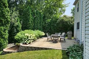 925 Cortney Dr, Carpentersville, IL 60110 - Photo 47