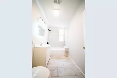 5256 S Carpenter Street, Chicago, IL 60609 - Photo 17