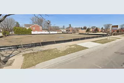 3420 W Devon Avenue, Lincolnwood, IL 60712 - Photo 1