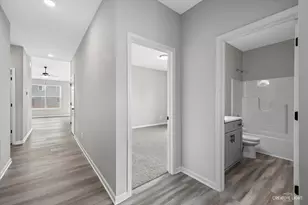 330 N Charles St, Cortland, IL 60112 - Photo 5