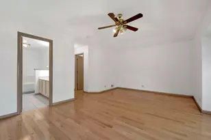 2164 Seaver Ln, Hoffman Estates, IL 60169 - Photo 17