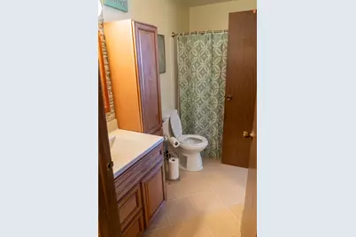 18002 Chantilly Lane, Hazel Crest, IL 60429 - Photo 9