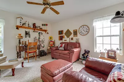 269 Forestview Drive, Crystal Lake, IL 60014 - Photo 15