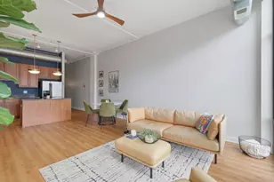 740 W Fulton St, Chicago, IL 60661 - Photo 9