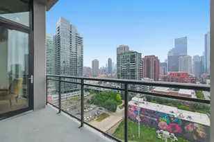 740 W Fulton St, Chicago, IL 60661 - Photo 17