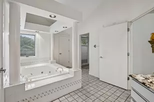 8420 Evergreen Ln, Darien, IL 60561 - Photo 31