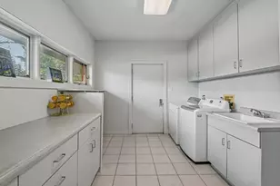 8420 Evergreen Ln, Darien, IL 60561 - Photo 21