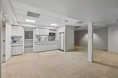 8420 Evergreen Lane, Darien, IL 60561 - Photo 43
