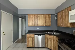 1466 E Ports O Call Dr, Palatine, IL 60074 - Photo 11