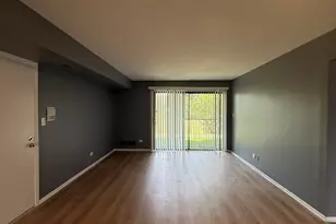 1466 E Ports O Call Dr, Palatine, IL 60074 - Photo 5