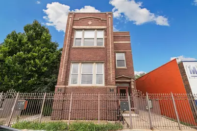 3052 N Kedzie Avenue #1F, Chicago, IL 60618 - Photo 1