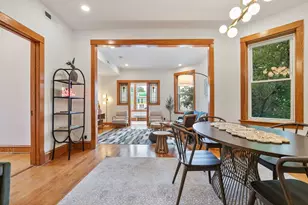 3052 N Kedzie Ave, Chicago, IL 60618 - Photo 9