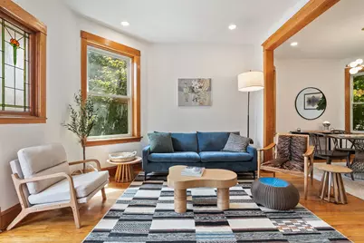 3052 N Kedzie Avenue #1F, Chicago, IL 60618 - Photo 5