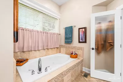 6S365 Hankes Road, Aurora, IL 60506 - Photo 17