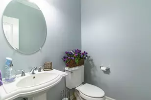 6 Beaconsfield Ct, Lincolnshire, IL 60069 - Photo 9