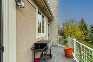 6 Beaconsfield Ct, Lincolnshire, IL 60069 - Photo 19