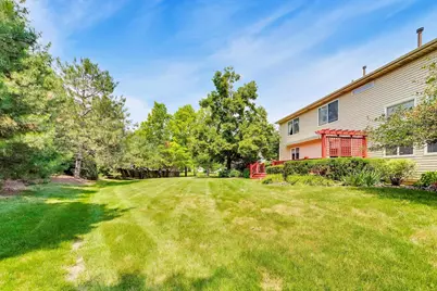5660 Trinity Court, Gurnee, IL 60031 - Photo 27