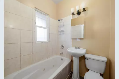 3921 W Huron Street #5, Chicago, IL 60624 - Photo 9