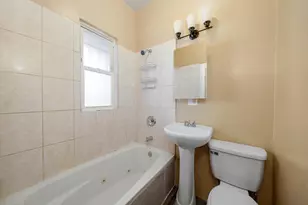 3921 W Huron St, Chicago, IL 60624 - Photo 9