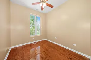 3921 W Huron St, Chicago, IL 60624 - Photo 11
