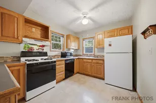 417 2nd Ave, Dixon, IL 61021 - Photo 11
