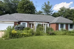 259 N 2559th Rd, Peru, IL 61354 - Photo 1