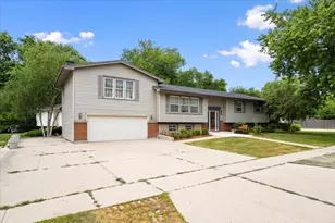 [Address not provided], Hanover Park, IL 60133 - Photo 3