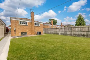 6031 S Moody Ave, Chicago, IL 60638 - Photo 23