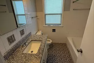 10351 Chaucer St, Westchester, IL 60154 - Photo 7