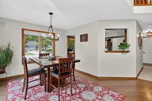 319 Jamatt Ct, Naperville, IL 60540 - Photo 11