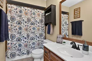 319 Jamatt Ct, Naperville, IL 60540 - Photo 17