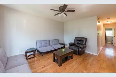 1025 Shady Lane Court, Round Lake Beach, IL 60073 - Photo 9