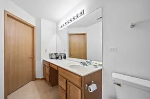 24850 W Franklin Ln, Plainfield, IL 60585 - Photo 13
