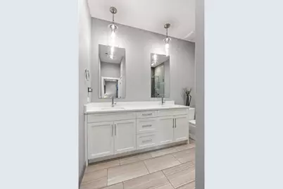 2712 W Montrose Avenue #2E, Chicago, IL 60618 - Photo 27